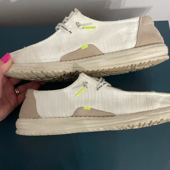 Hey Dude Wendy, women’s size 10 - Picture 4 of 6